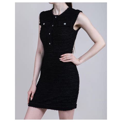 chanel schwarzes kleid